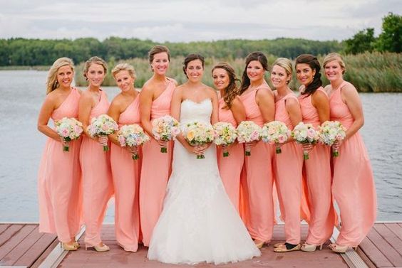 vestido para madrinha de casamento cor salmão