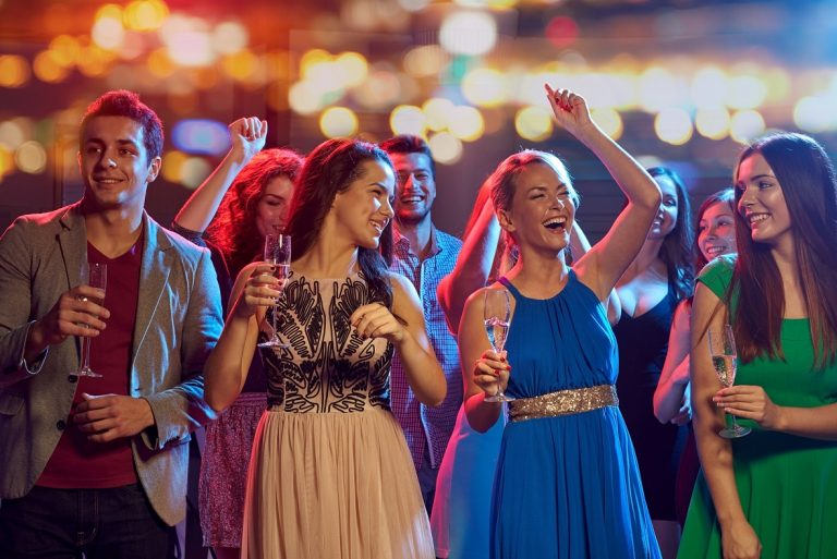 O Passo a Passo para Escolher o Vestido de Formatura dos sonhos