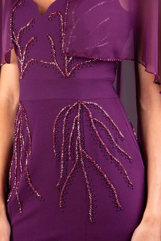 Vestido de Festa Longo Violetta com Capinha