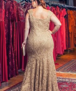 Vestido de Festa Longo Plus Size Dourado Sereia