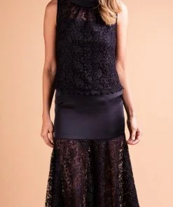 Conjunto de Festa Saia e Blusa Preto