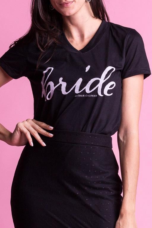 camiseta-preta-para-noiva-bride