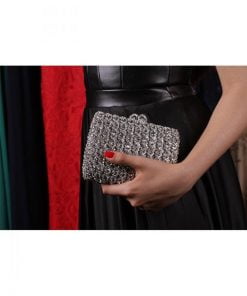 clutch-de-festa-quadrada-com-cristais