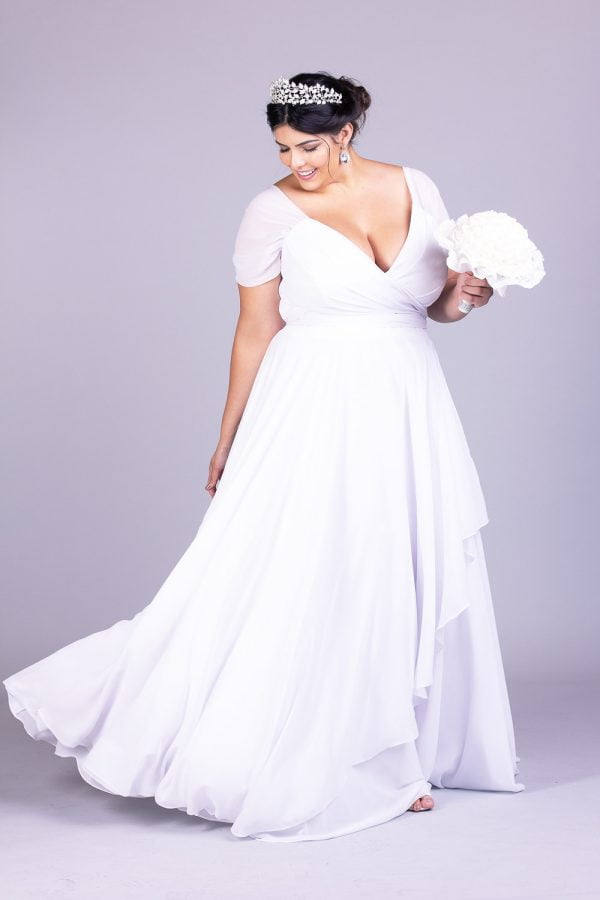 Vestido de Noiva Plus Size Carolline Ribeiro