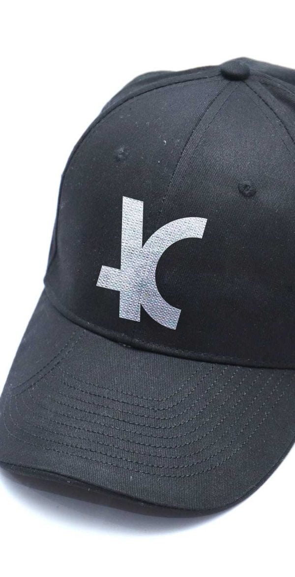 Bone preto marca arthur caliman