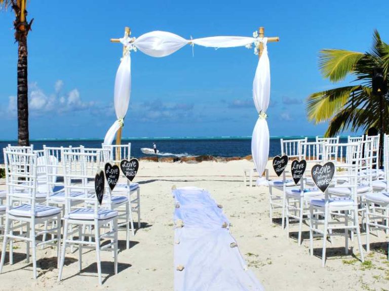 Vestidos para mãe da noiva para casamento na praia