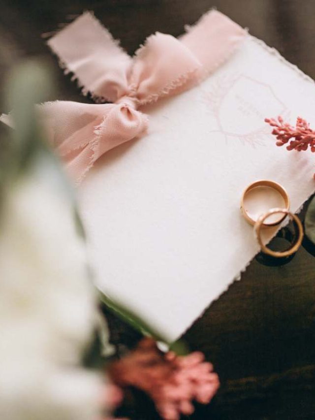 o que escrever no convite de casamento