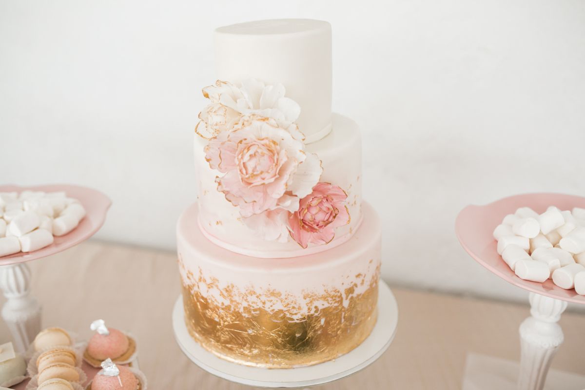 bolo de casamento de rosas