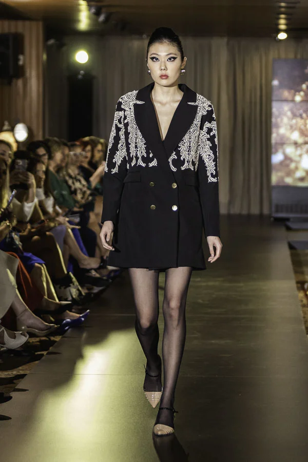 Blazer Preto de Alfaiataria Rize Exclusivo