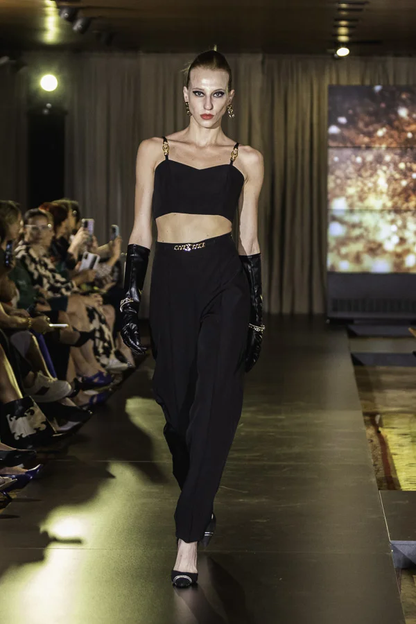 Top Cropped Preto Tocate - Imagem 6