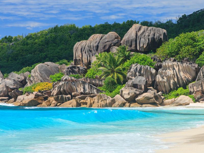 As Ilhas Seychelles, localizada na África, reunem paisagens que proporcionarão momentos inesquecíveis aos recém casados
