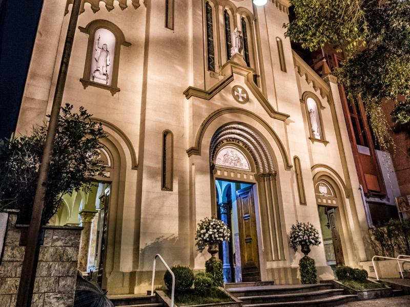 Uma das igrejas mais desejadas para casar em São Paulo, é a Paróquia Santa Terezinha de Higienópolis