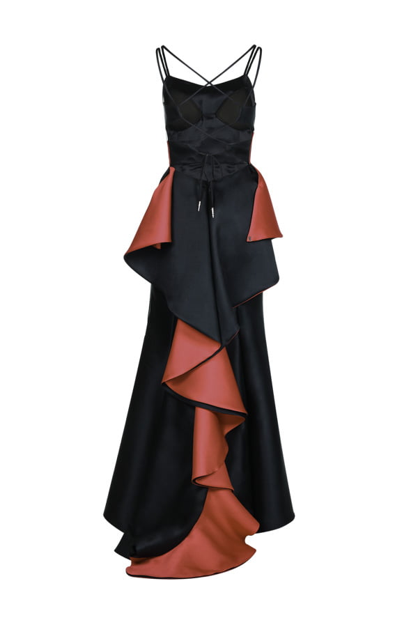 Vestido de festa tricolor preto, cereja e branco perfeito para baile de gala matrix