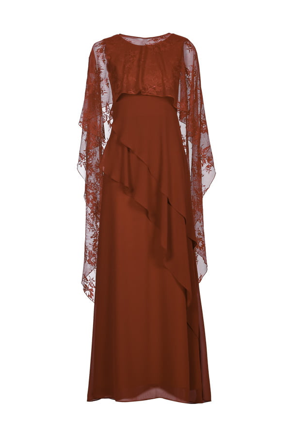 Vestido de festa longo para mãe da noiva na cor marsala modelo de com sobrecapa de renda leopoldina e saia de crepe