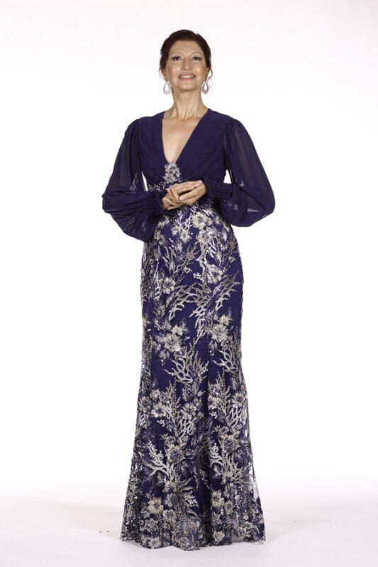 Vestido de festa longo cor azul bordado a mão para mães dos noivos modelo miuccia