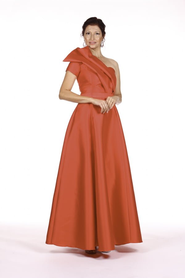 Vestido de festa vermelho para mãe da noiva
