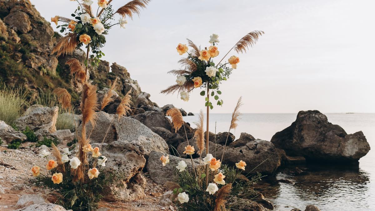 Plantas em casamento boho chic.