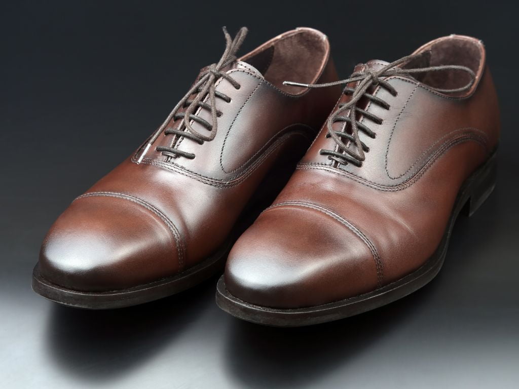 sapato oxford marrom