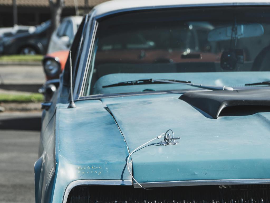 Dodge Charger Clássico azul