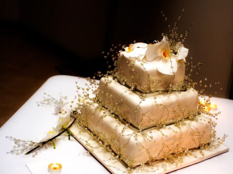 bolo de casamento quadrado