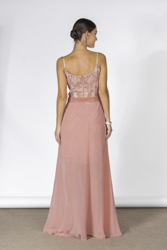 Costas do vestido de festa 2 em 1 na cor rosa