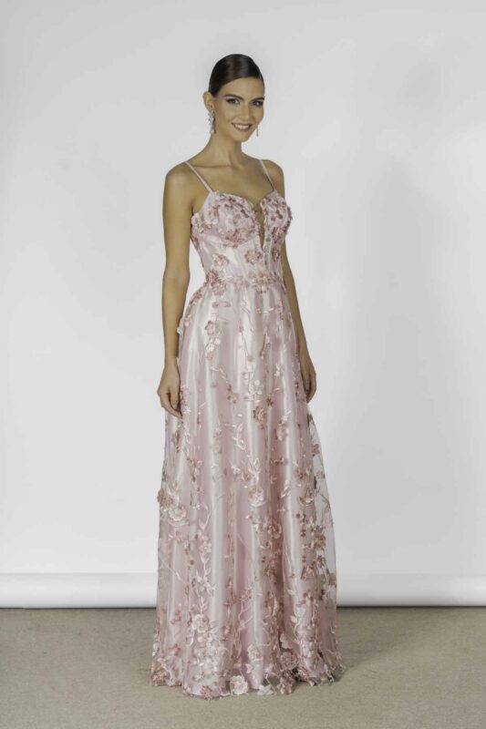 Vestido de festa com saia evasê e busto com decote em v