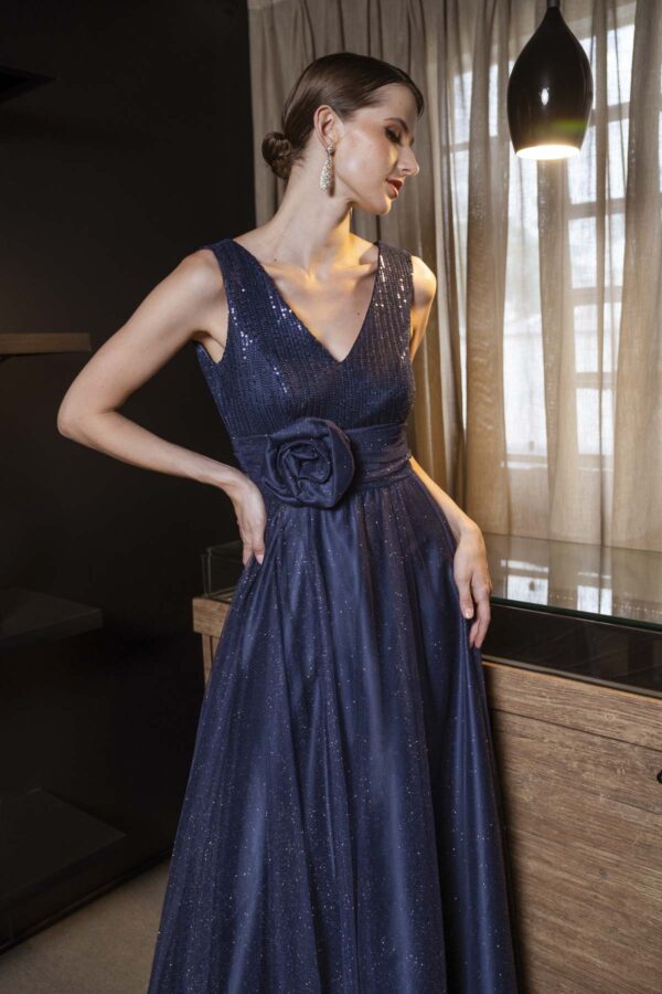 Vestido de festa blue flores de tecido feita a mão