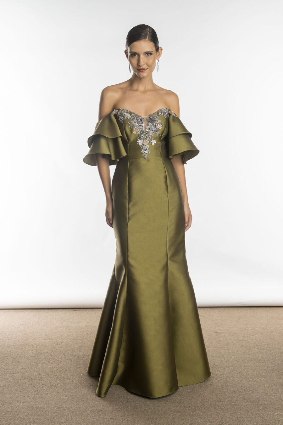 Vestido elegante de festa verde oliva sabrina piva