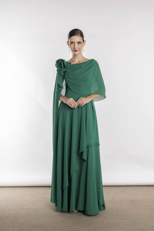 Vestido longo para festa na cor verde oliva queen mary, perfeito para mãe da noiva