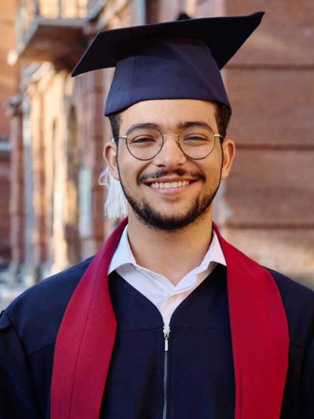 Cor da faixa de formatura: descubra qual é a sua