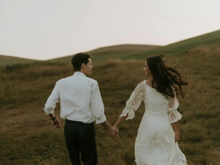 Casal em local rústico