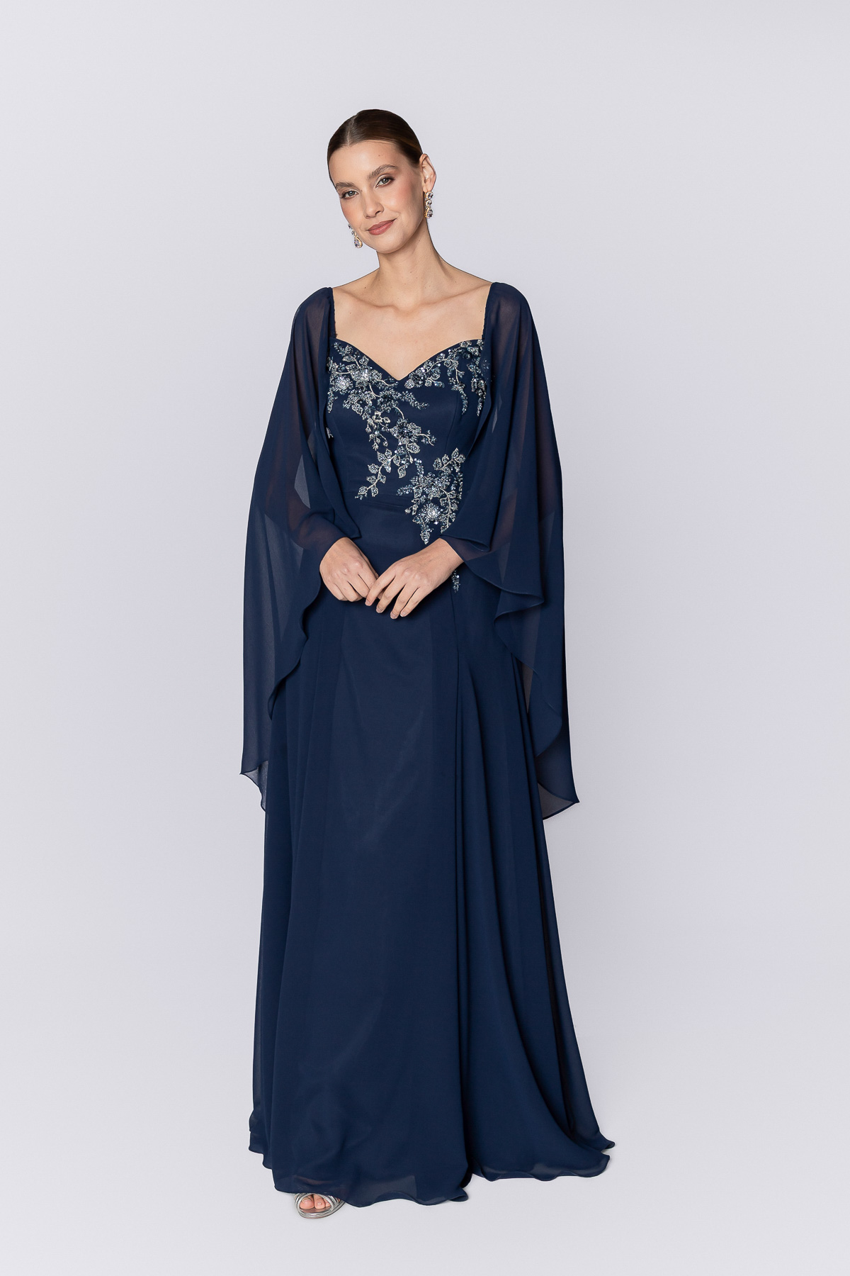 Vestido de festa azul marinho Mary Ribeiro para mãe da noiva ou mãe do noivo.