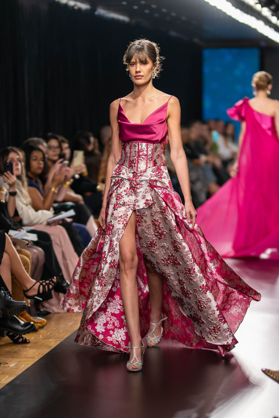 Vestido de festa barcelona em jacquard exclusivo para black tie ou formatura.