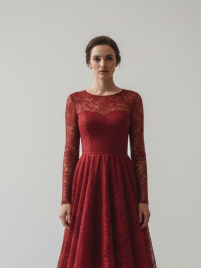mulher com vestido de renda vermelho