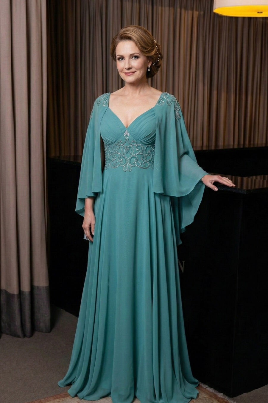 Vestidos de festa longo bordado , modelo rainha Ivana para mães dos noivos.